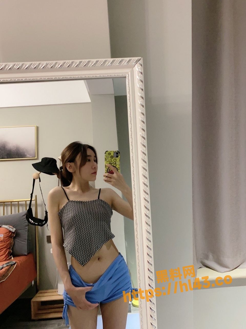 960X1280