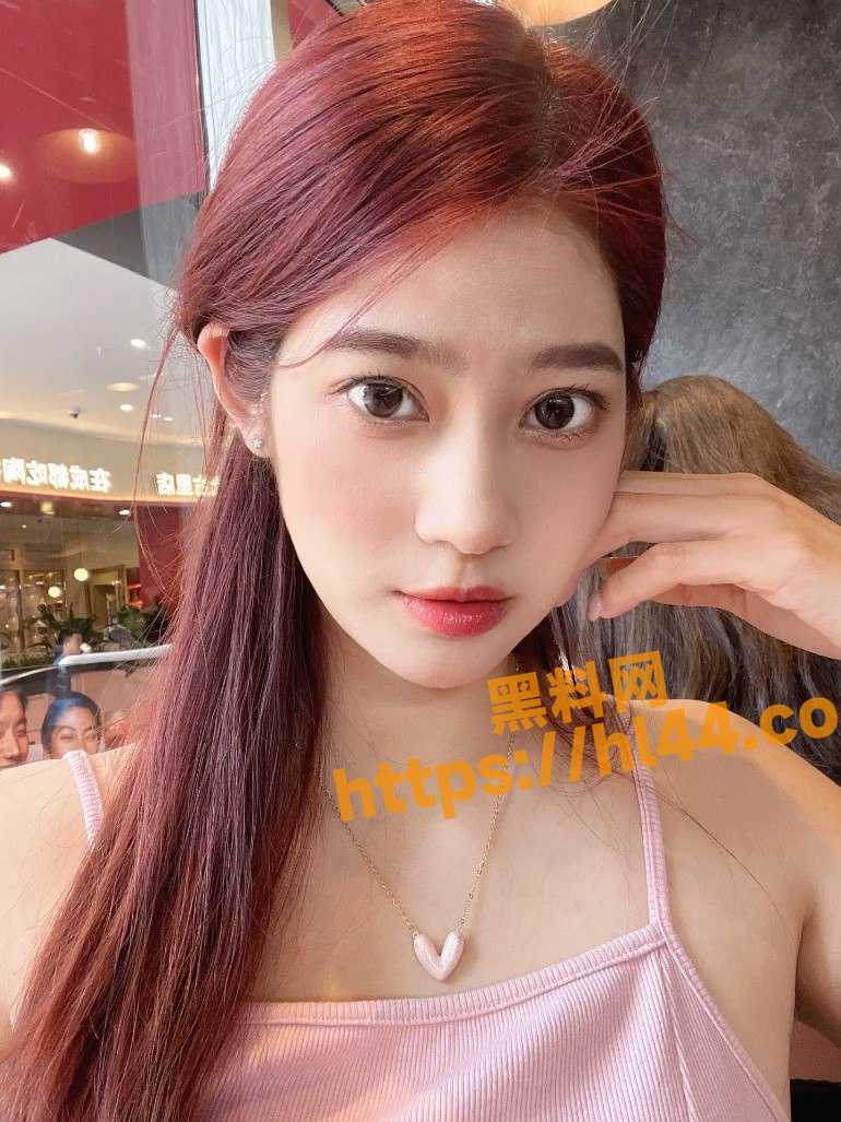770X1027