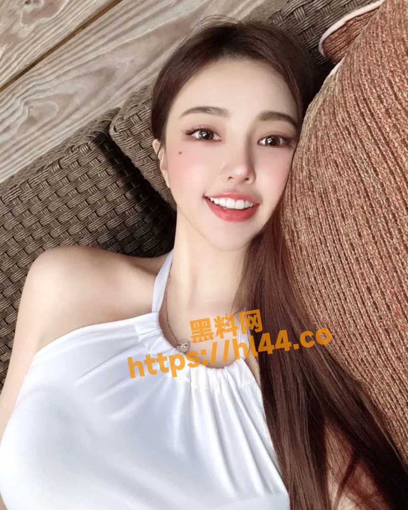 800X999