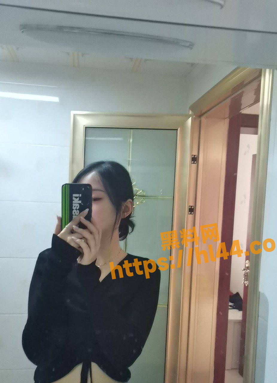 926X1280