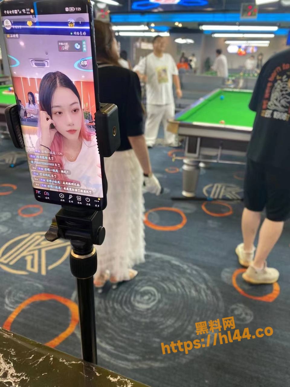 960X1280