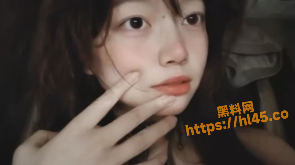 1030X577