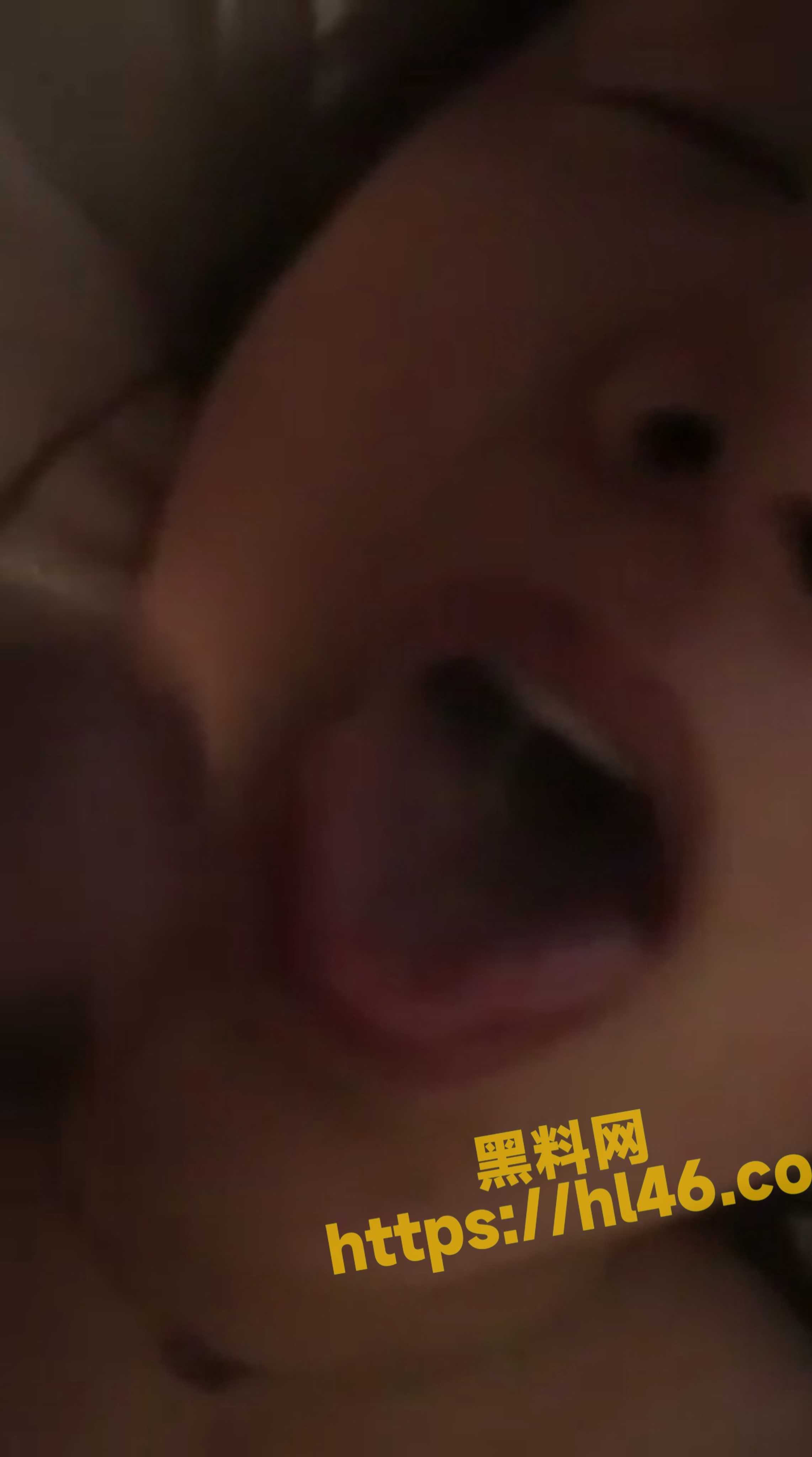 2283X4096