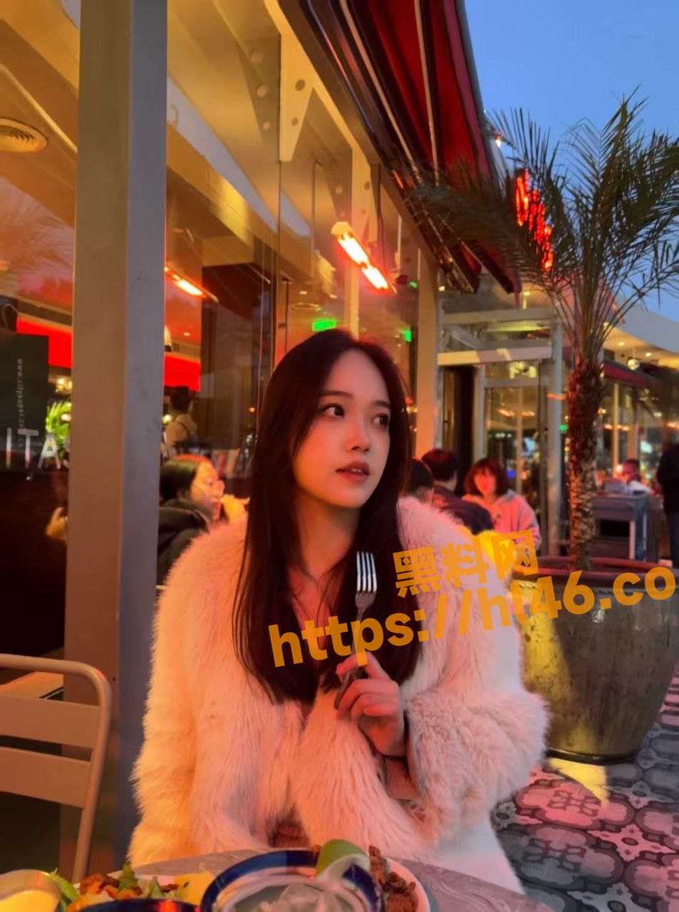 953X1280