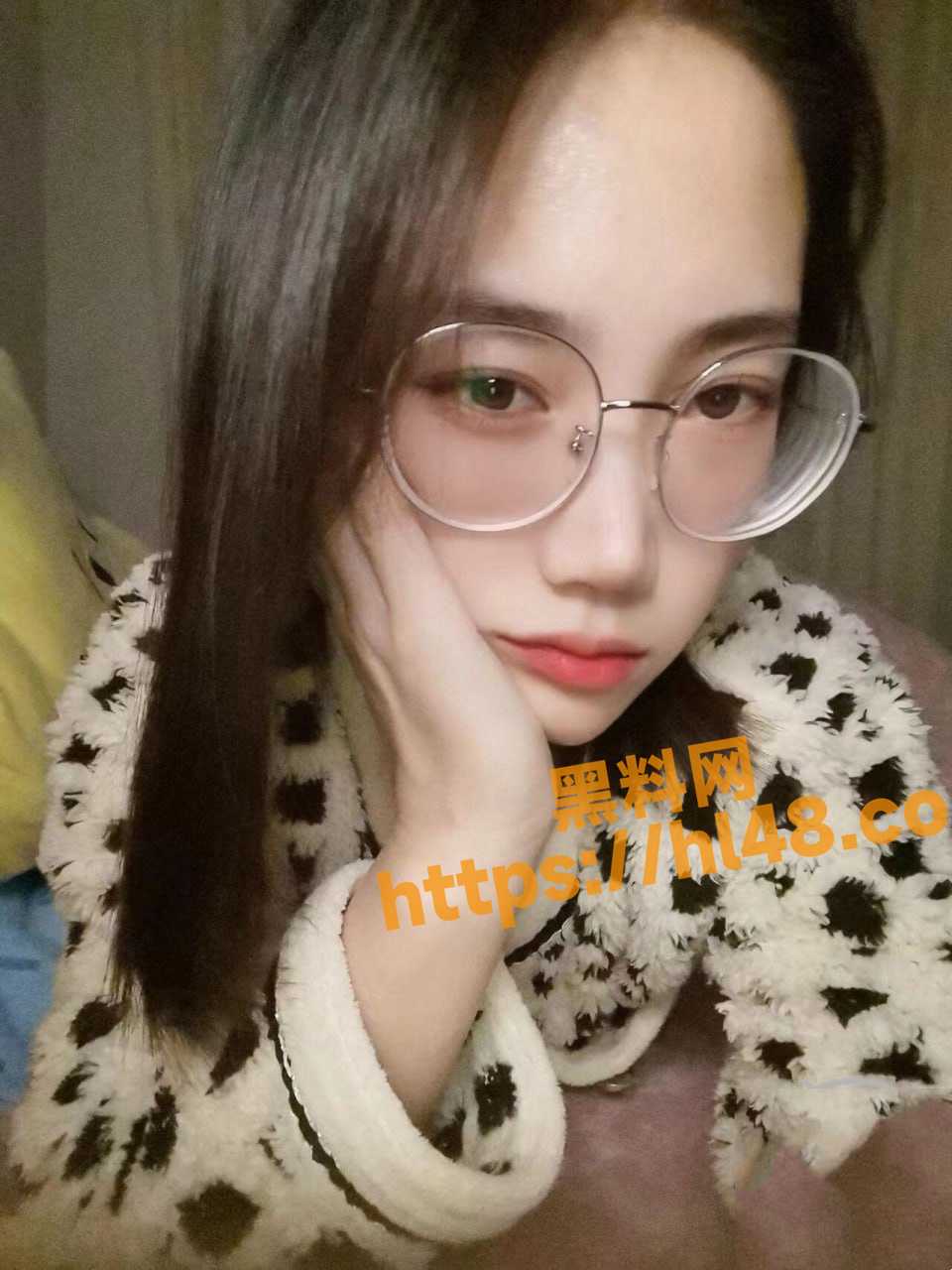 960X1280