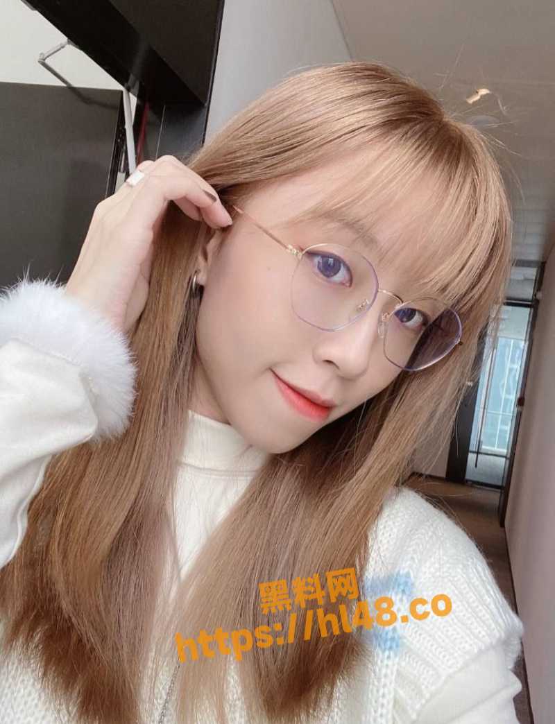 800X1044