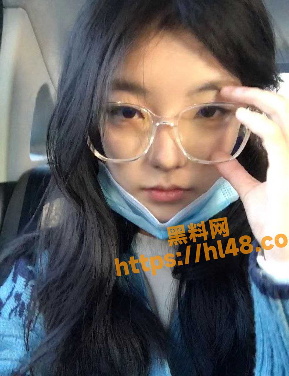 985X1280