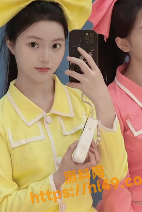 480X716