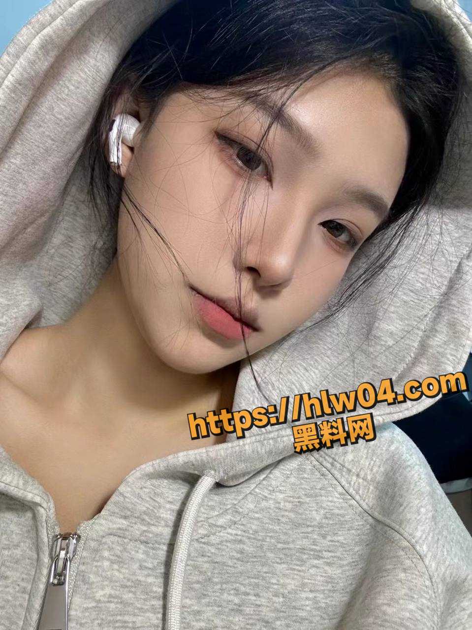 959X1280