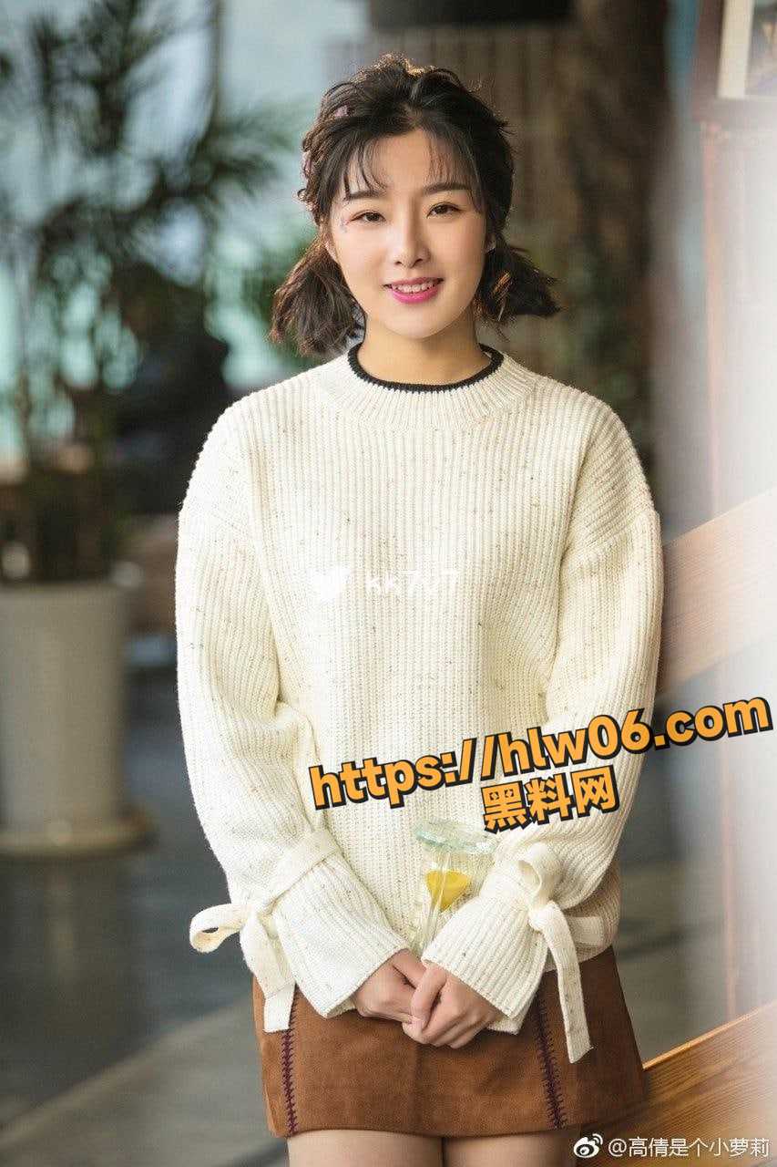 853X1280