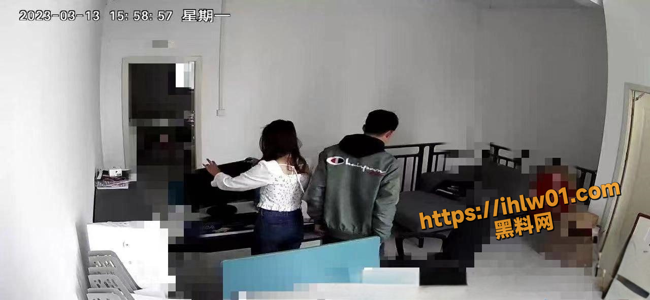 1280X591