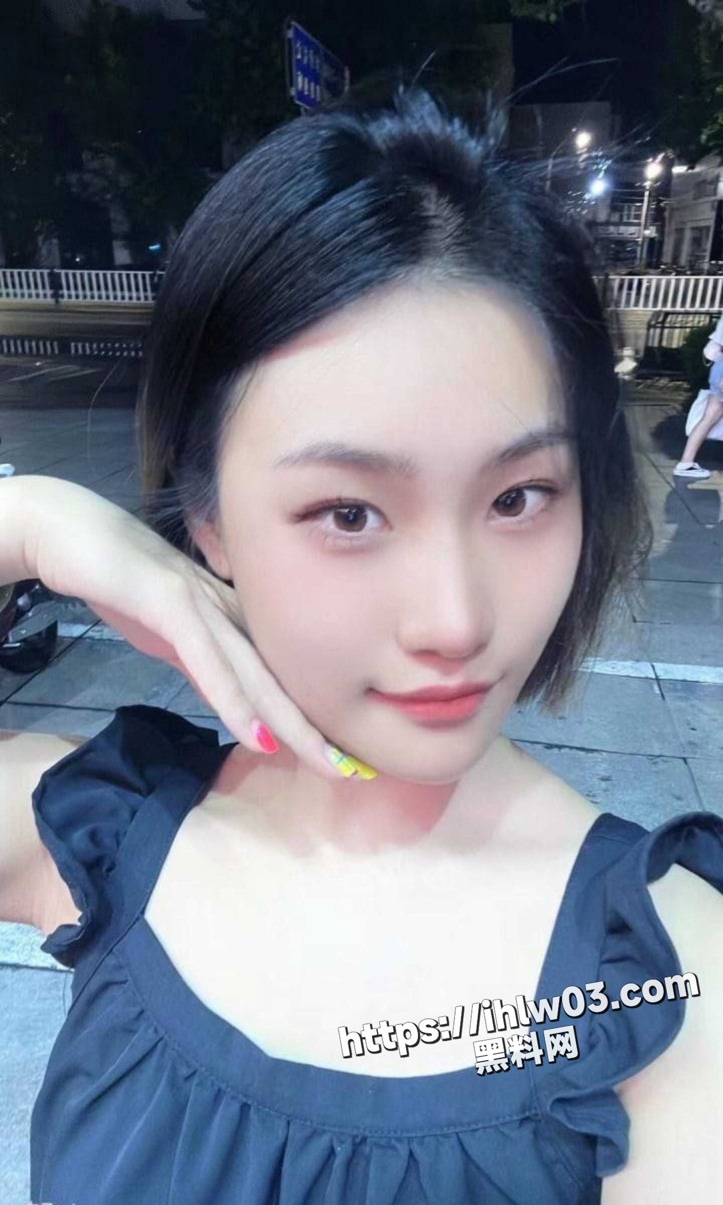2457X4096