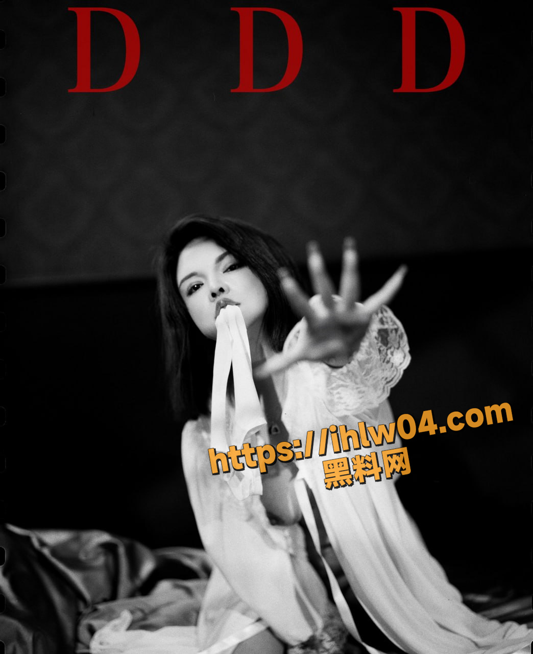 1044X1280