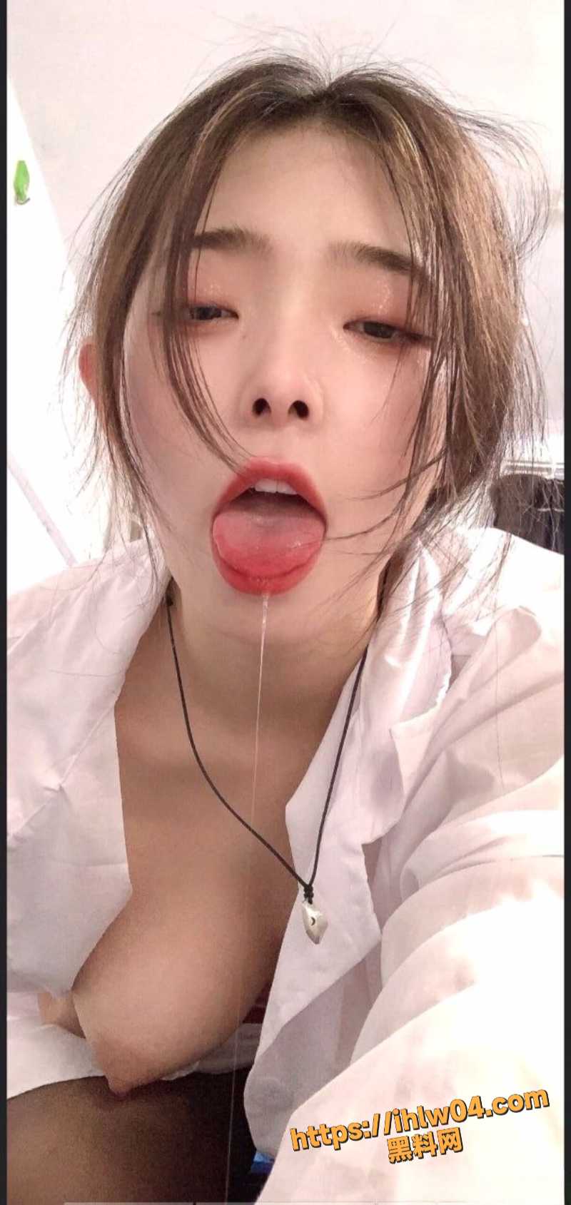 800X1689
