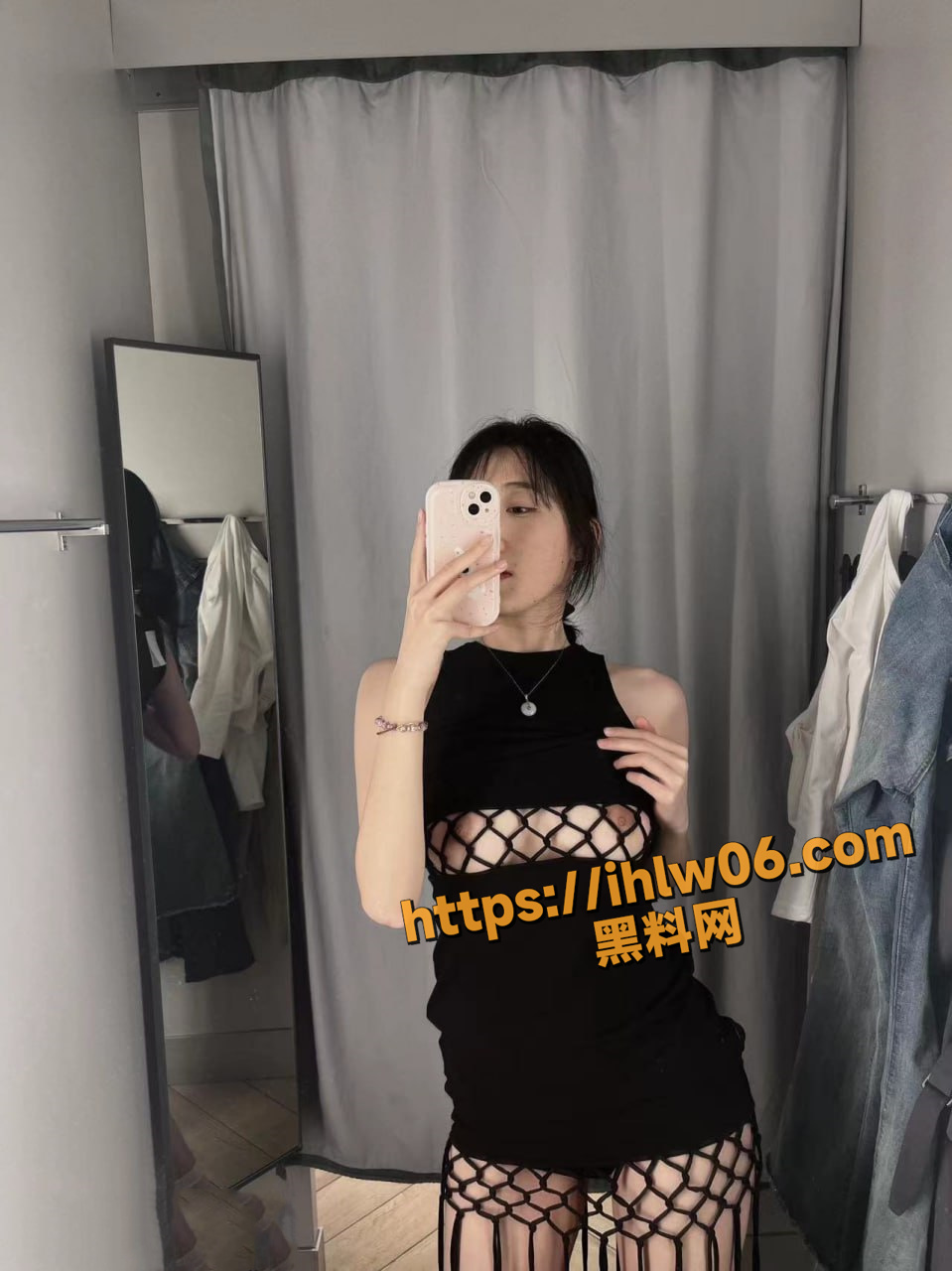 959X1280
