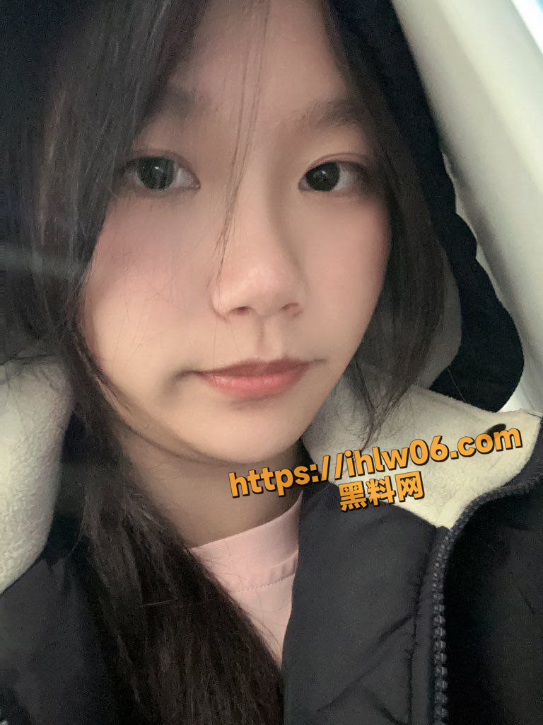 768X1024