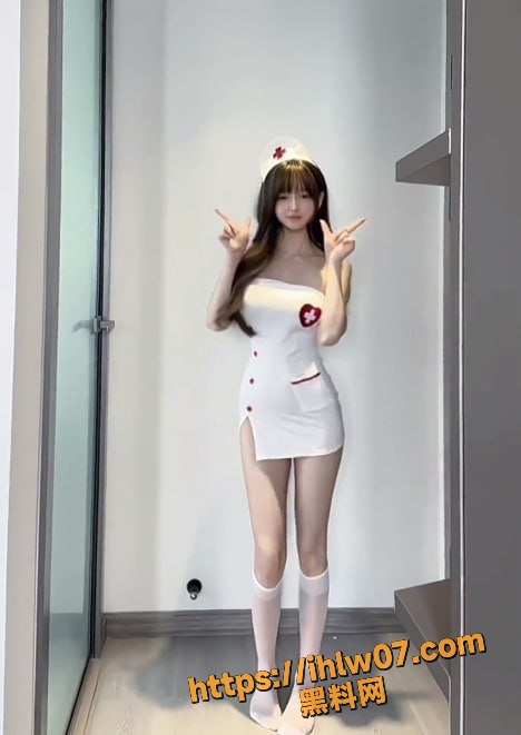 468X661