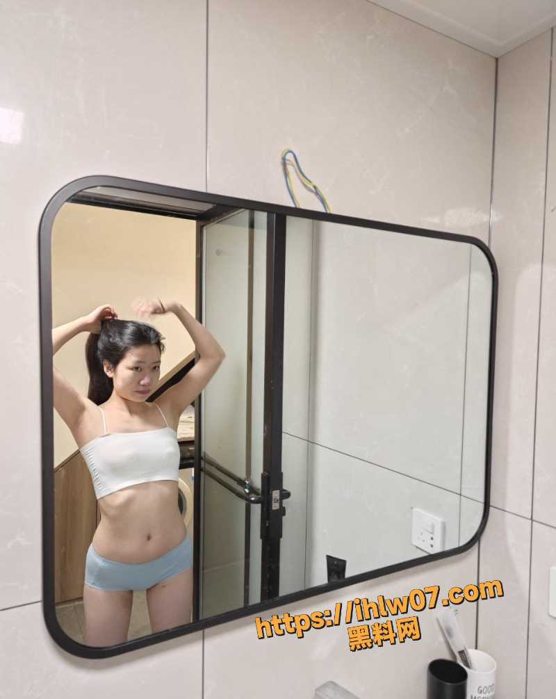 800X1005