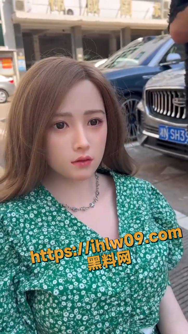 723X1280