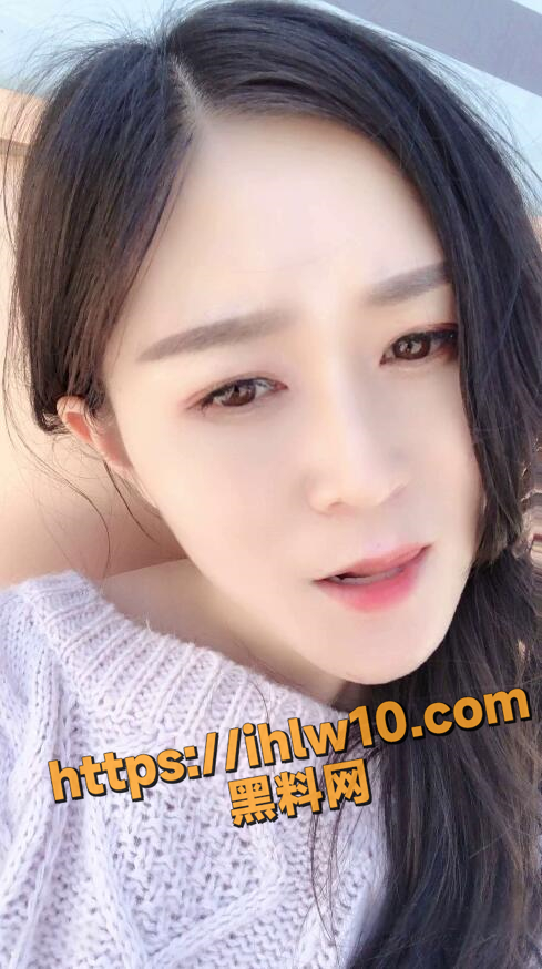 489X874