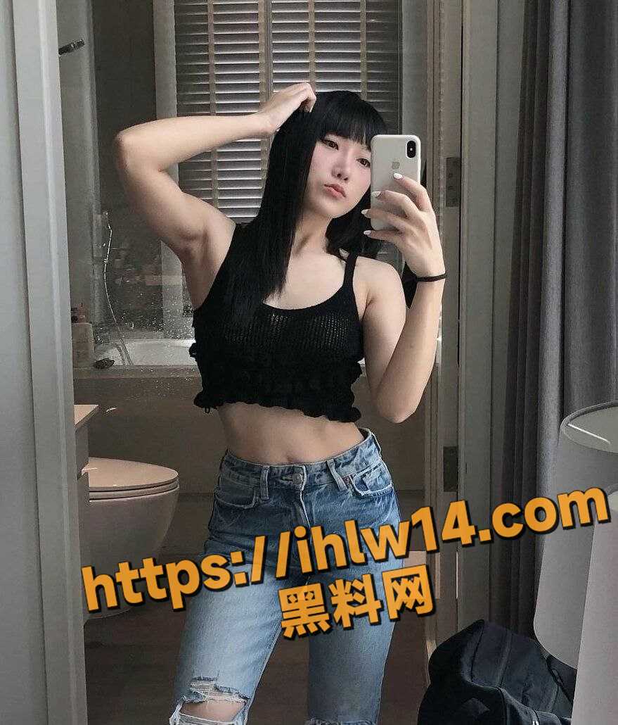 879X1030