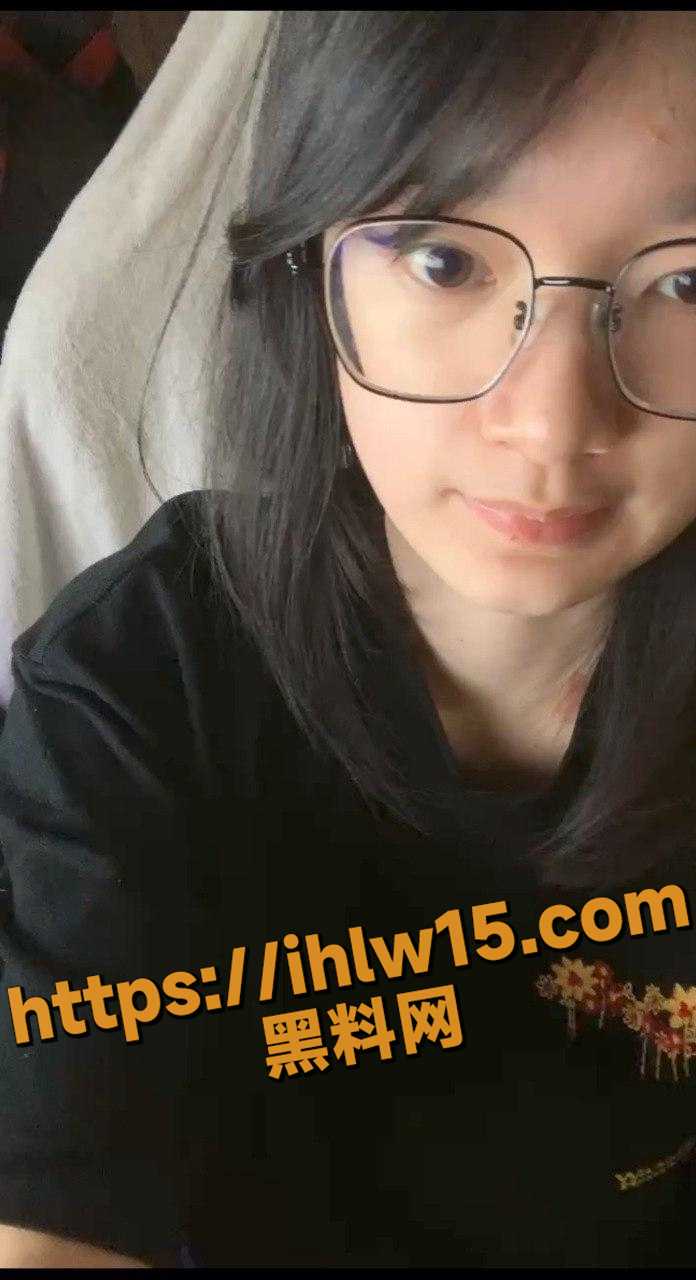 696X1280
