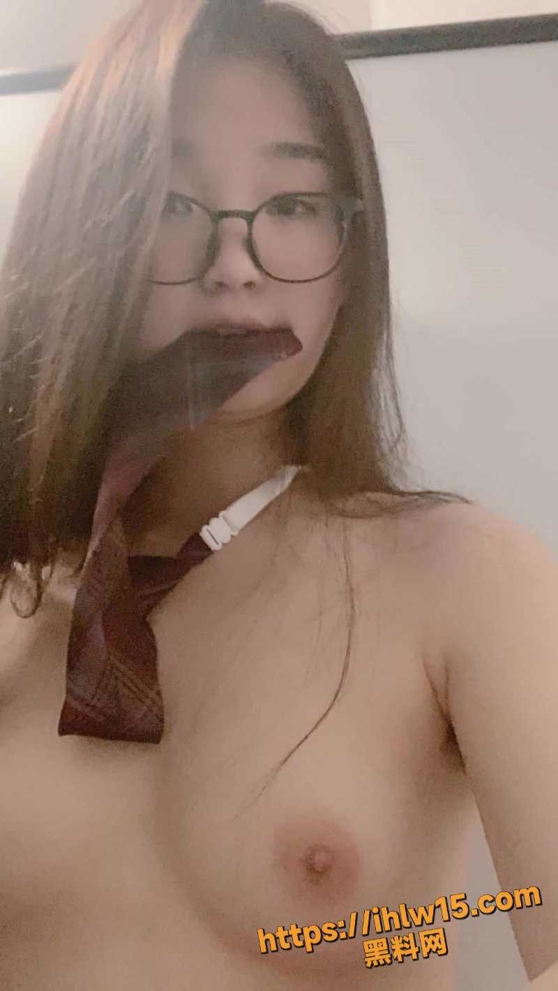 800X1422