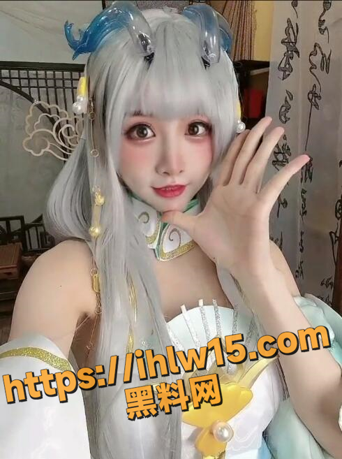 490X657