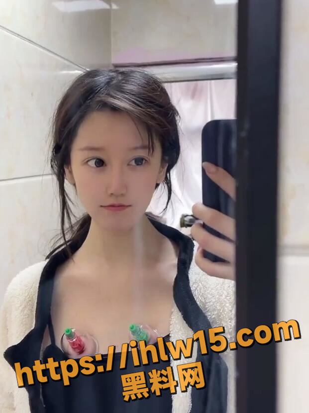621X830