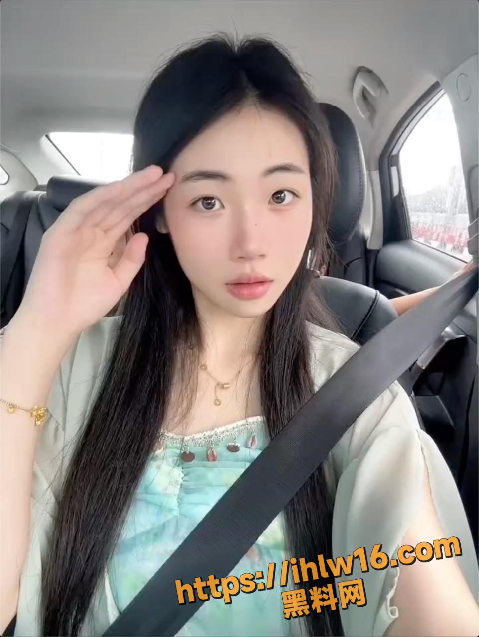 962X1280