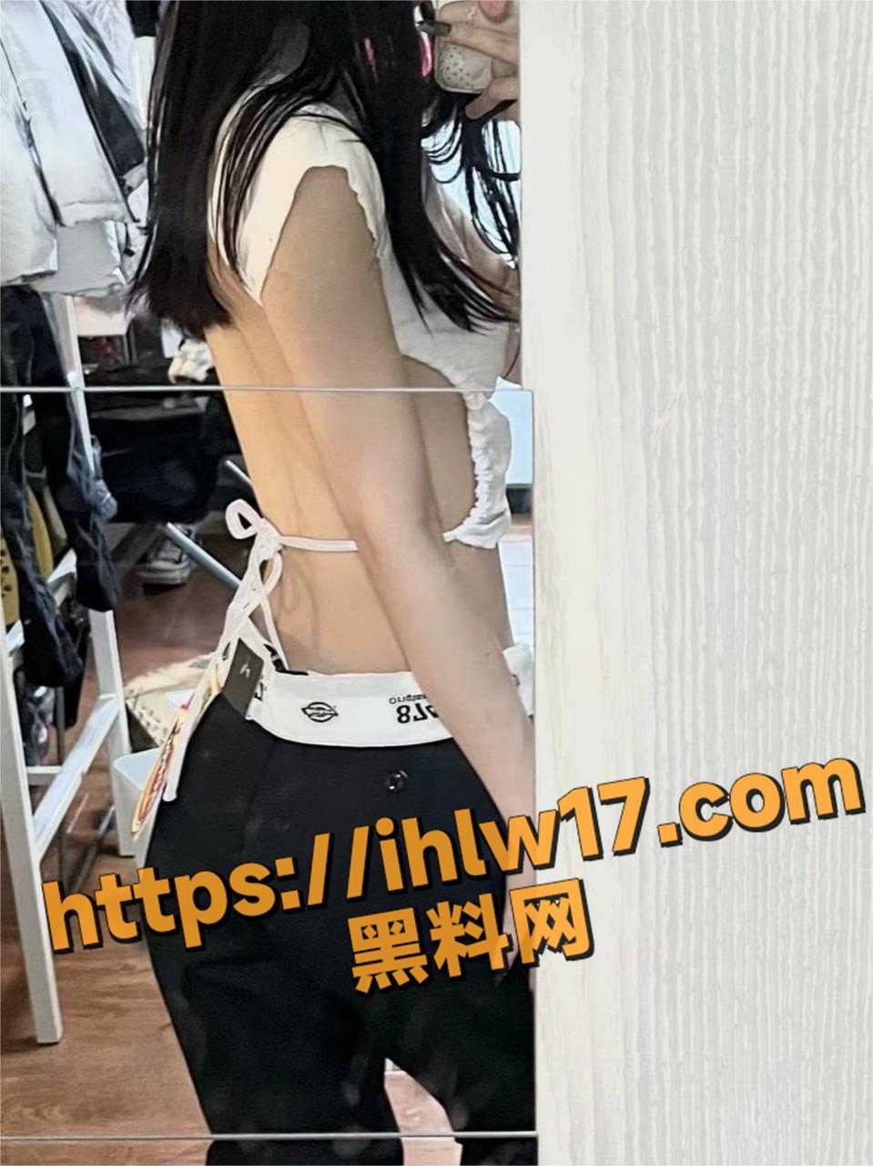 959X1280