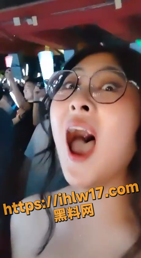 460X839