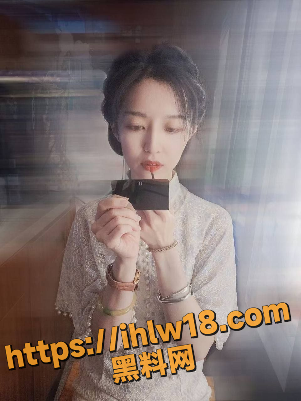 960X1280