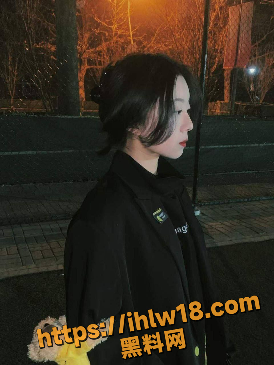960X1280