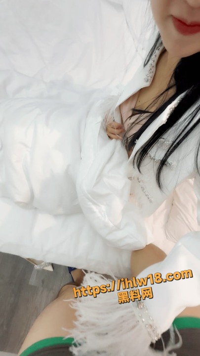 405X720