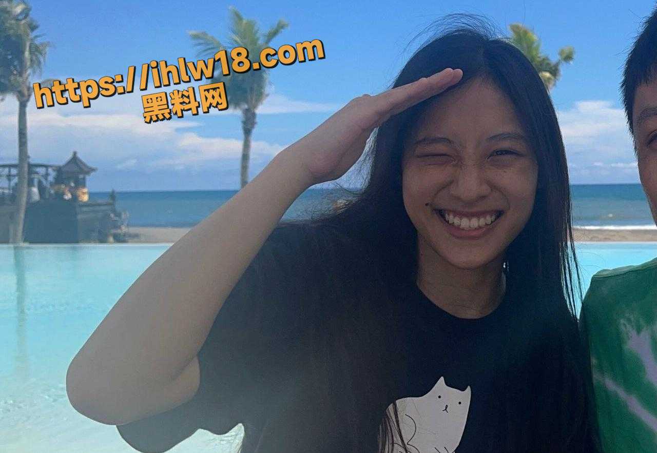 1280X883