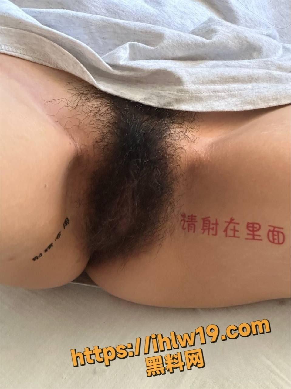 960X1280