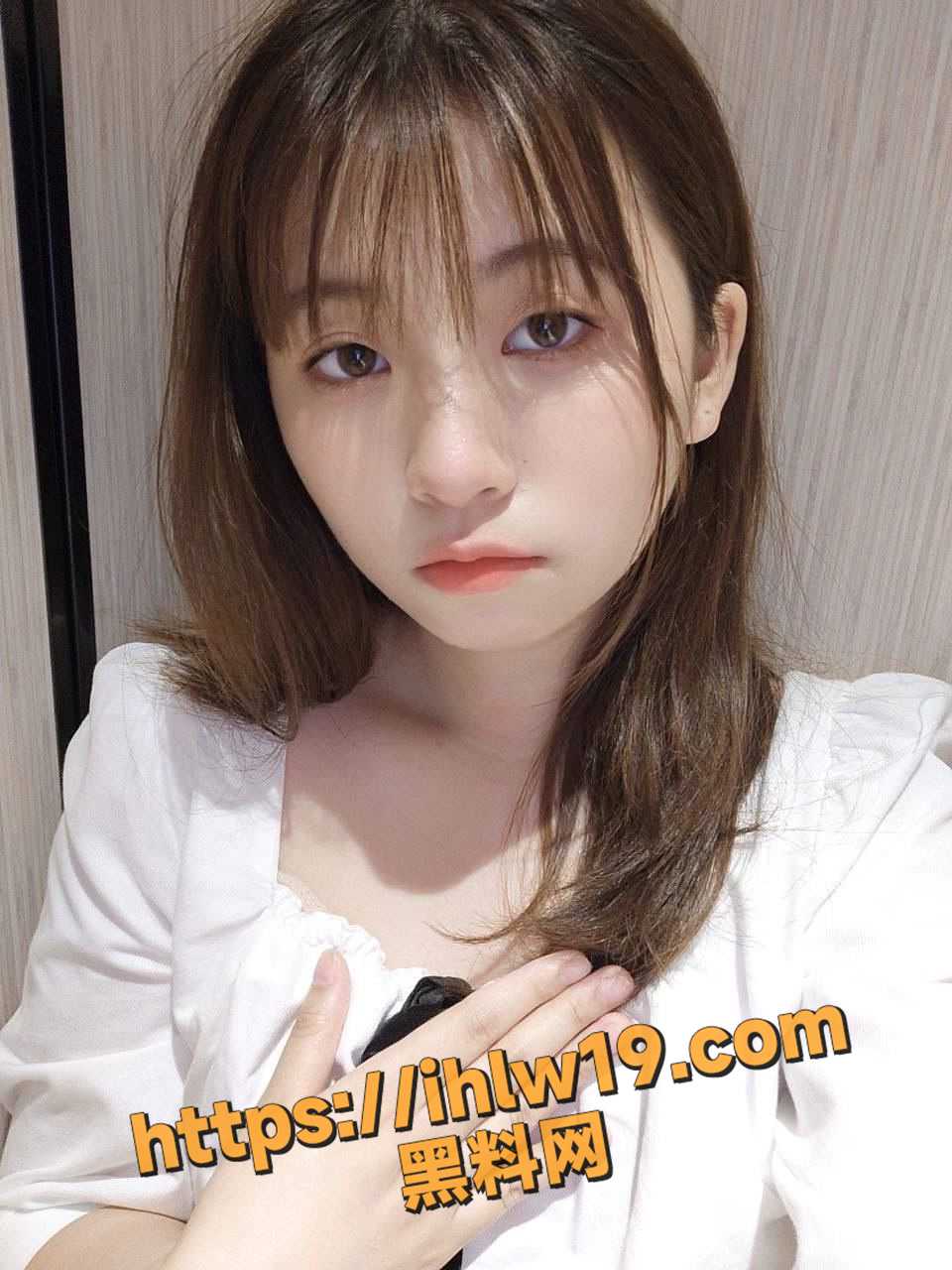 960X1280