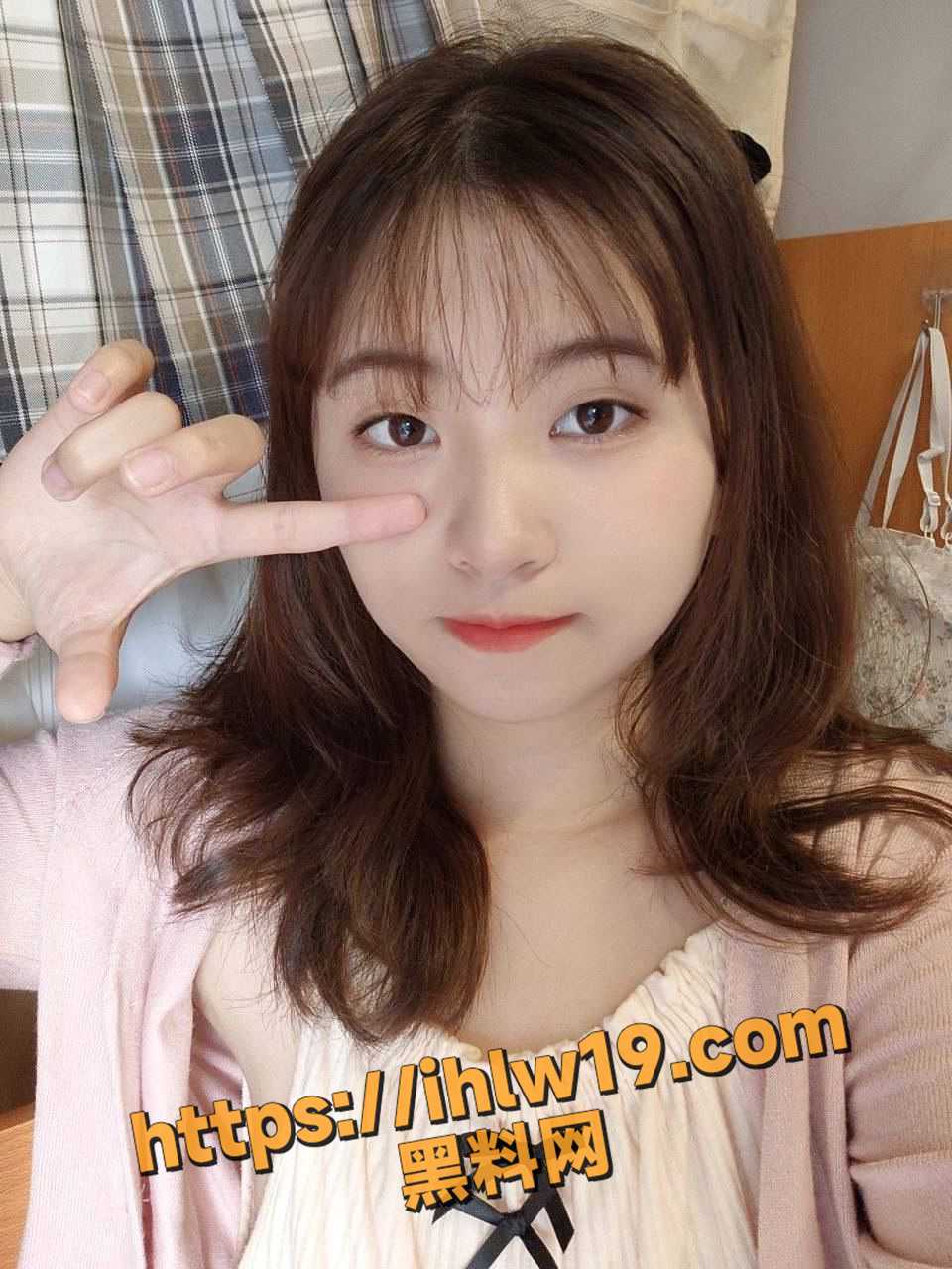 960X1280