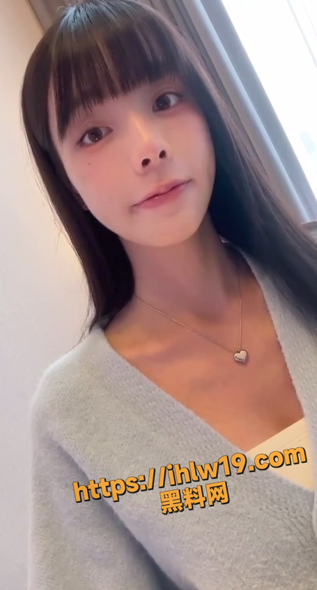 455X845