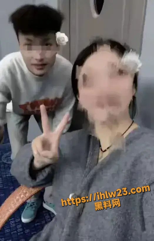 524X820