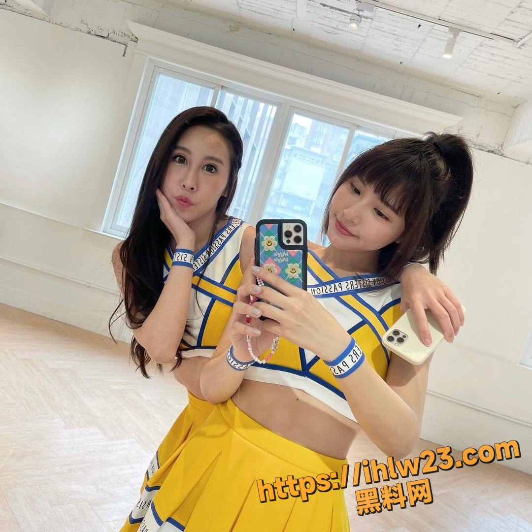 1080X1080