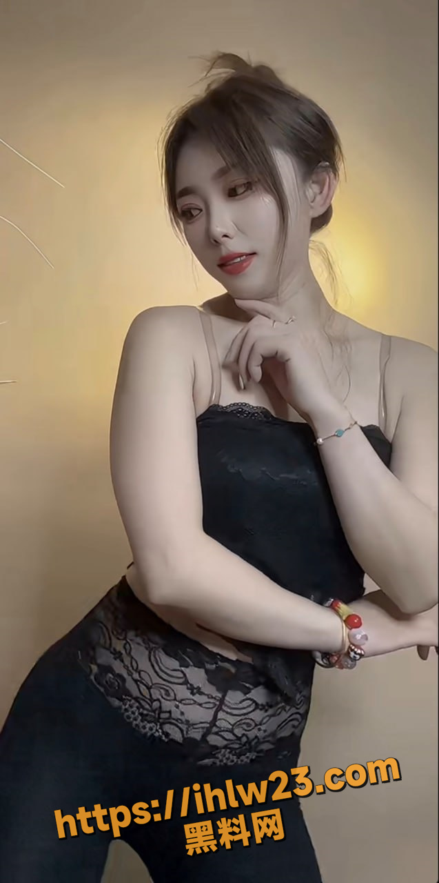 637X1280