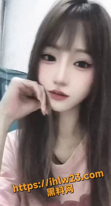 454X841