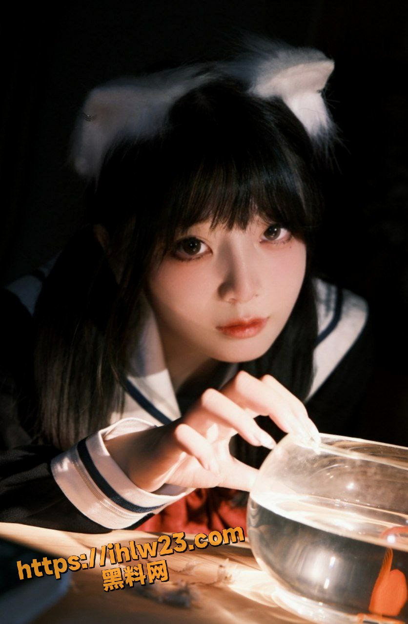 836X1278
