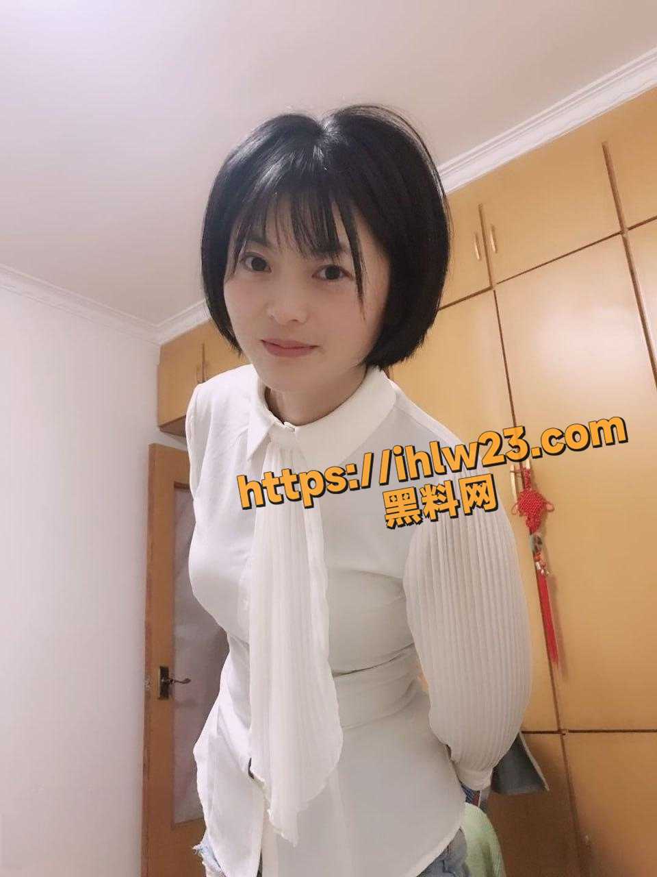 960X1280