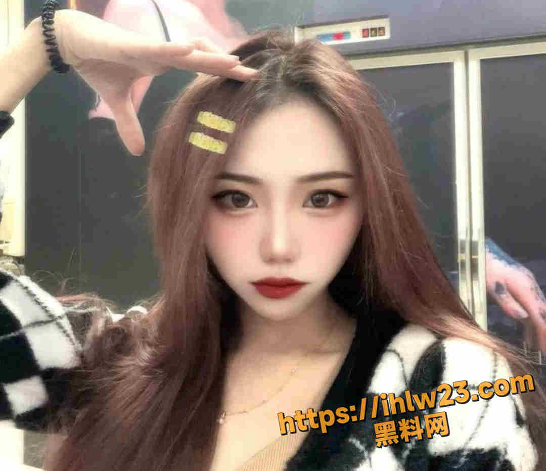 1080X932
