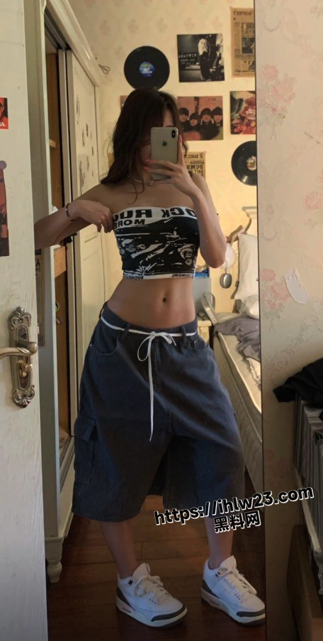 456X904