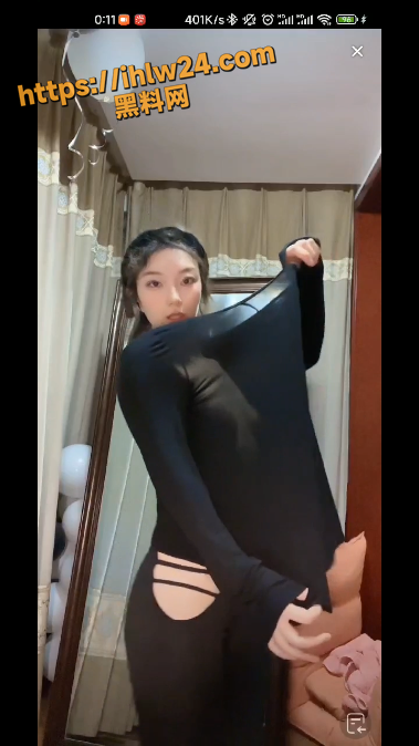 379X674