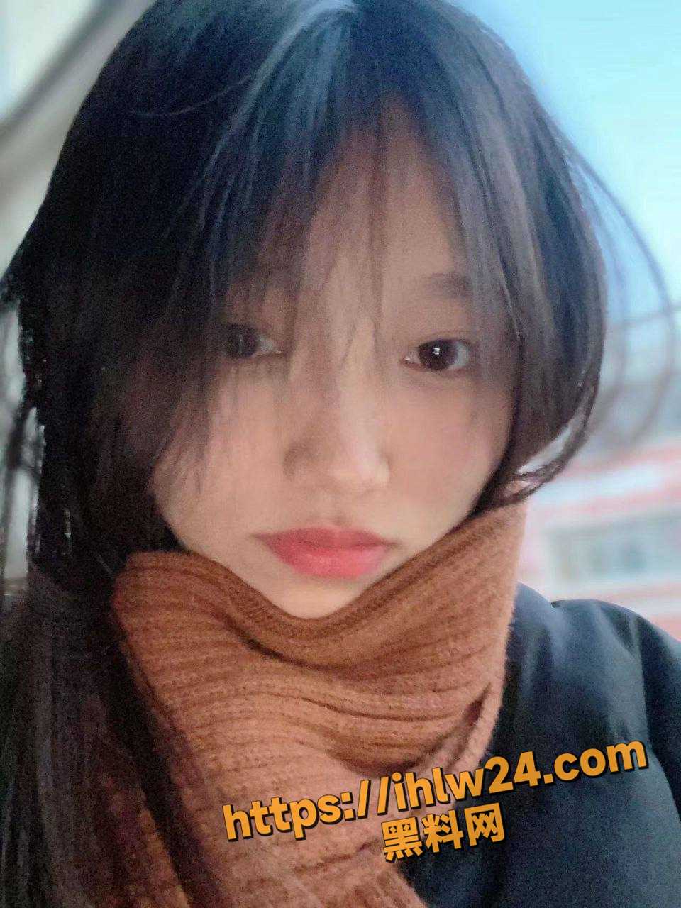 960X1280
